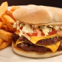 On décrypte la culture fastfood américaine : dans la catégorie reine du Burger